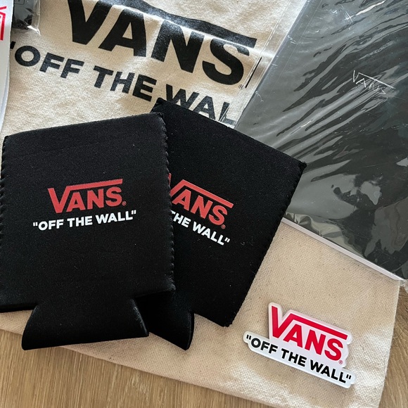 Vans Accessory Bundle - Picture 2 of 3